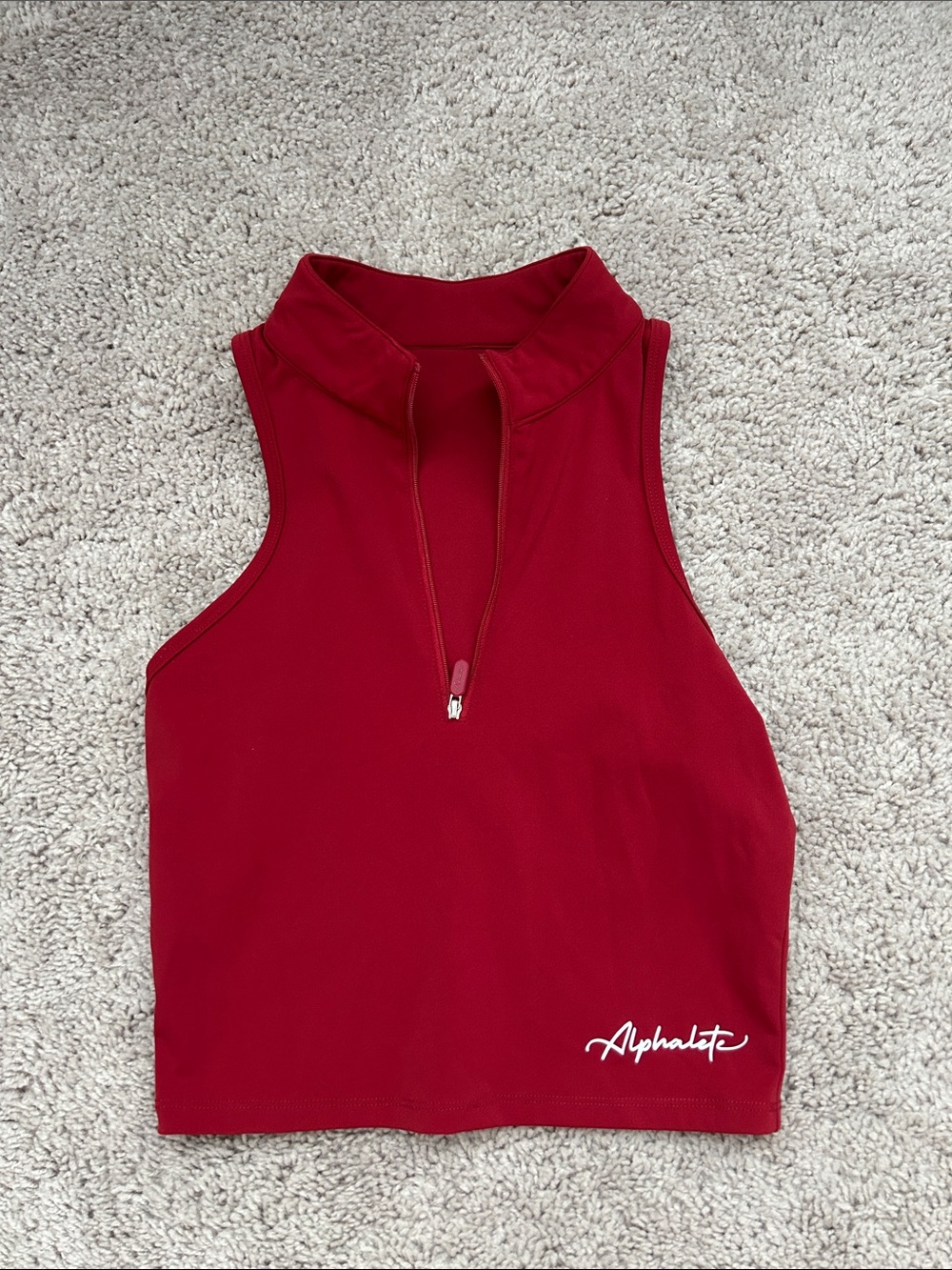 Alphalete Zip-Front Sleeveless Crop Top